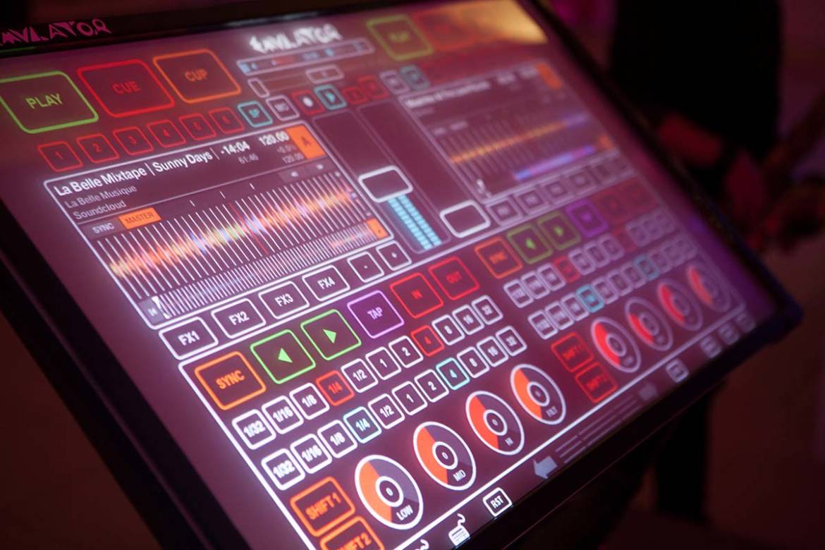 DJ_EMULATOR_SOIREE_GALA_2.jpg