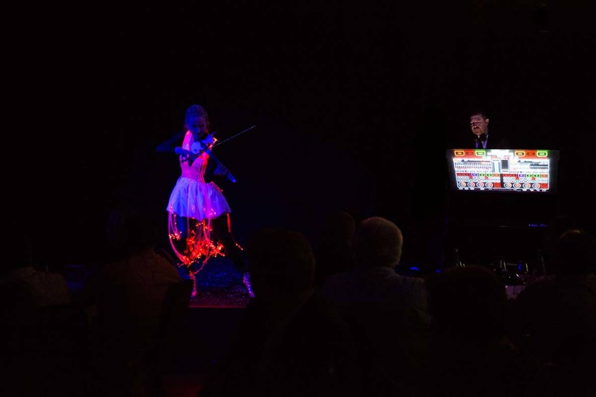 DJ_EMULATOR_SOIREE_GALA_4.jpg